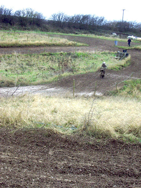MONCKTON-SHOOTING-GROUND-THE-MOTOCROSS-TRACK-06-01-08-2.JPG
