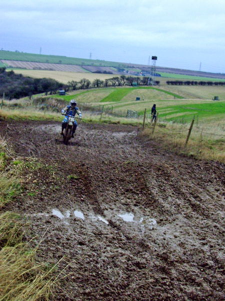 MONCKTON-SHOOTING-GROUND-THE-MOTOCROSS-TRACK-06-01-08-8.JPG