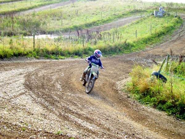 MONCKTON-SHOOTING-GROUND-THE-MOTOCROSS-TRACK-7-10-07-4.JPG