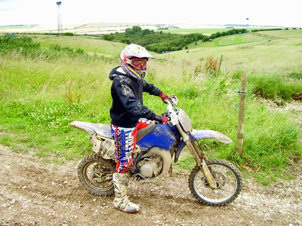 MONCKTON-SHOOTING-GROUND-THE-MOTOCROSS-TRACK-JUNIOR-RIDERS-11.JPG