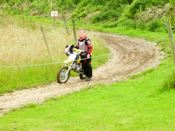 MONCKTON-SHOOTING-GROUND-THE-MOTOCROSS-TRACK-JUNIOR-RIDERS-15.JPG